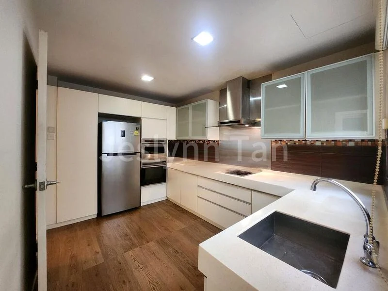 2 Bed Condo for Rent in  Dormer Park - Image 6