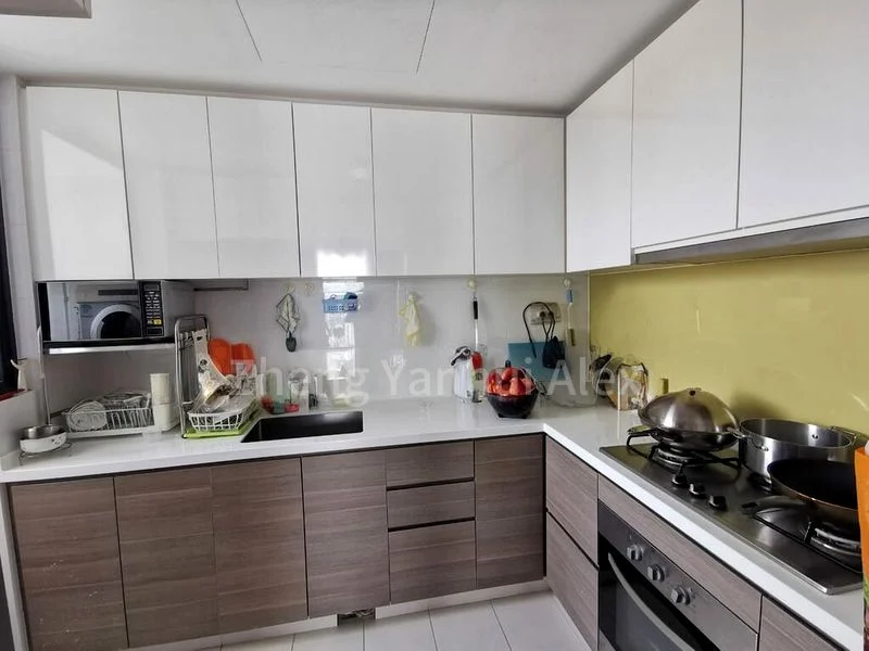 2 Bed Condo for Rent in  My Manhattan - Image 5