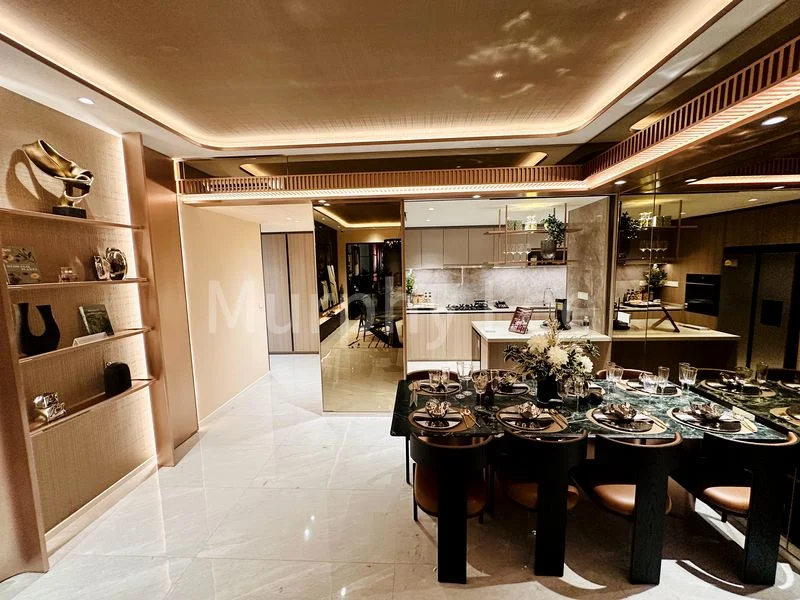 4 Bed Condo for Sale in Parktown Residence - Image 37