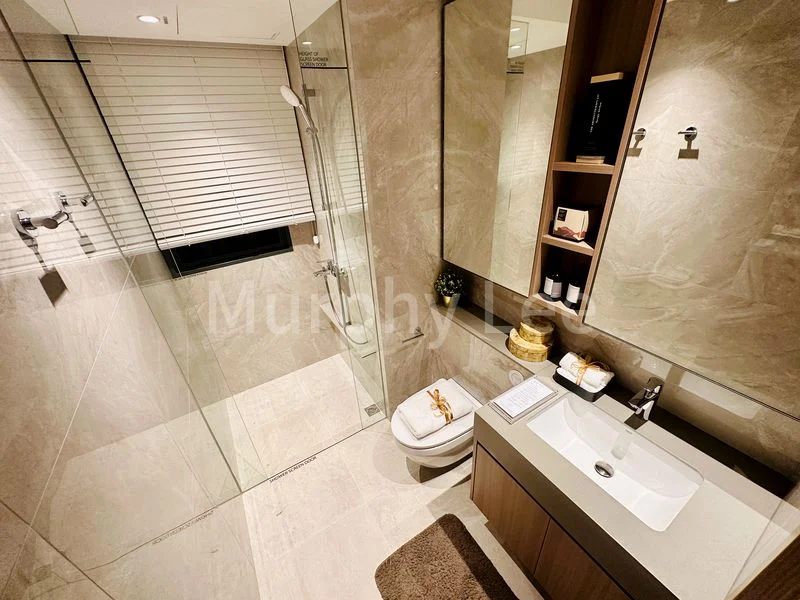 4 Bed Condo for Sale in Parktown Residence - Image 40