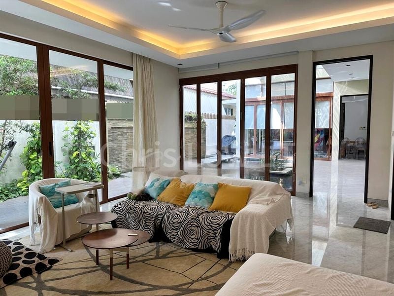 7 Bed Bungalow (Landed) for Rent in  Eunos Crescent View - Image 1