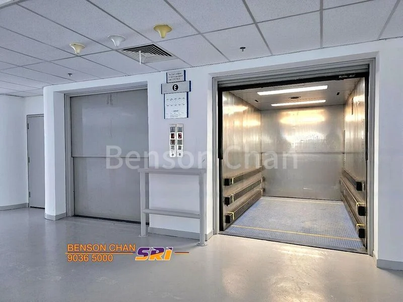 Light Industrial (B1) for Rent: New Tech Park - Image 2