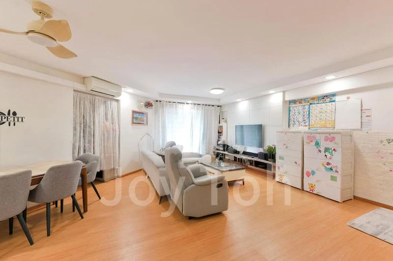 4 Room (4A) HDB for Sale in 675 Choa Chu Kang Crescent - Image 9