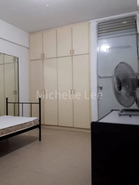 Common Room (HDB) for Rent in 226 Serangoon Avenue 4 - Image 2