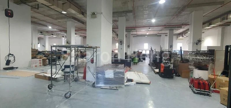 Light Industrial (B1) for Rent: New Tech Park - Image 2