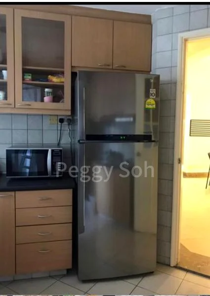 4 Bed Condo for Rent in  The Makena - Image 4