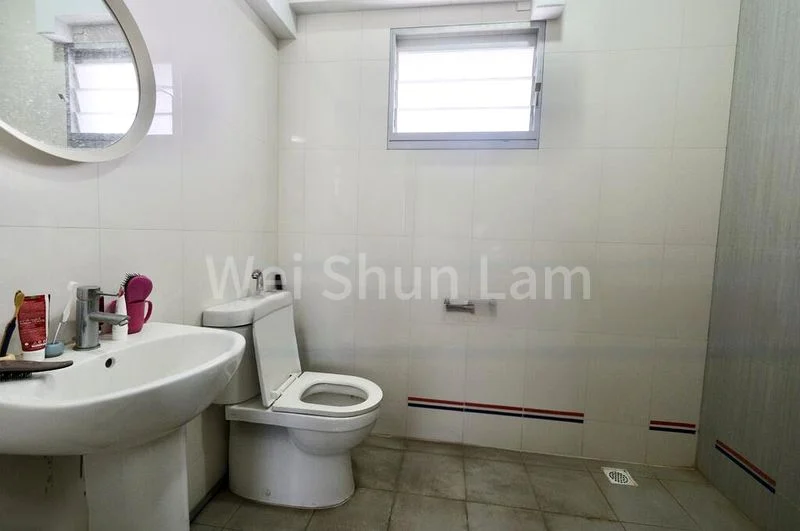 4 Room (4A) HDB for Sale in  232C Sumang Lane - Image 8