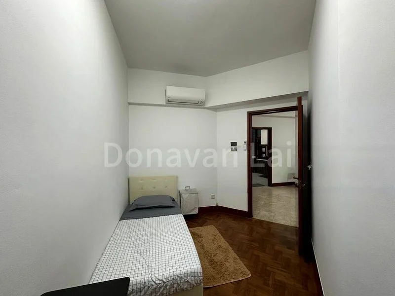 Room (Condo) for Rent in  Parc Oasis - Image 4