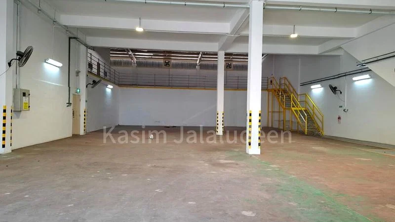 Factory / Workshop (B2) for Rent: 79 Tuas View Walk 1 - Image 3