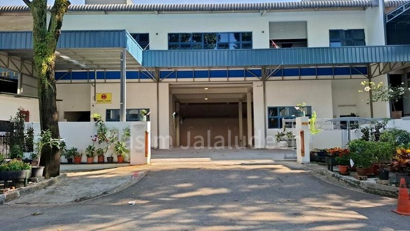 Factory / Workshop (B2) for Rent: 79 Tuas View Walk 1 - Image 1