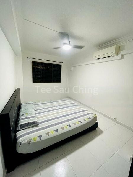 Common Room (HDB) for Rent in  373 Hougang Street 31 - Image 1