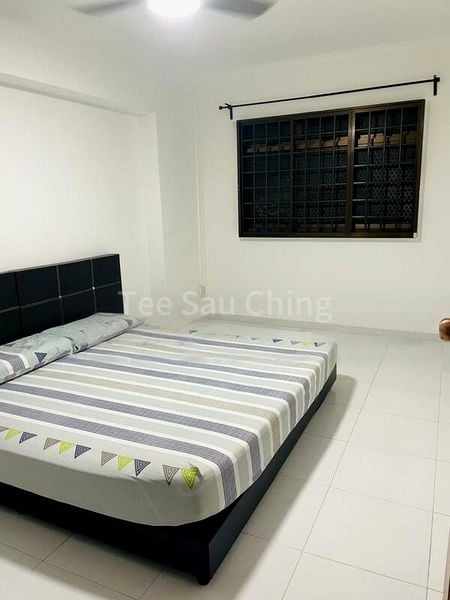 Common Room (HDB) for Rent in  373 Hougang Street 31 - Image 2