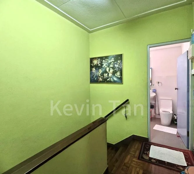 4 Bed Terraced House (Landed) for Sale in Clementi Avenue 3 - Image 8