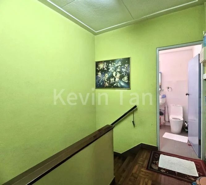 4 Bed Terraced House (Landed) for Sale in Clementi Avenue 3 - Image 12