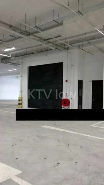 Light Industrial (B1) for Rent in  Woodlands Horizon - Image 2