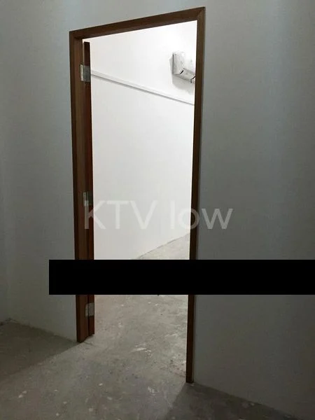 Light Industrial (B1) for Rent in  Woodlands Horizon - Image 3