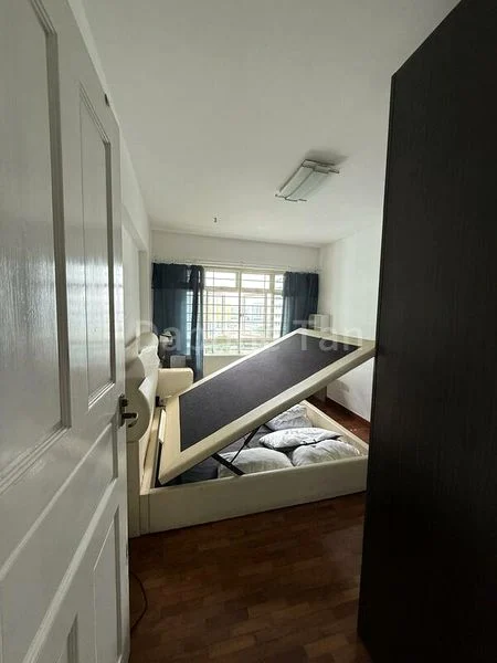 5 Room (5I) HDB for Rent in  463B Sembawang Drive - Image 4