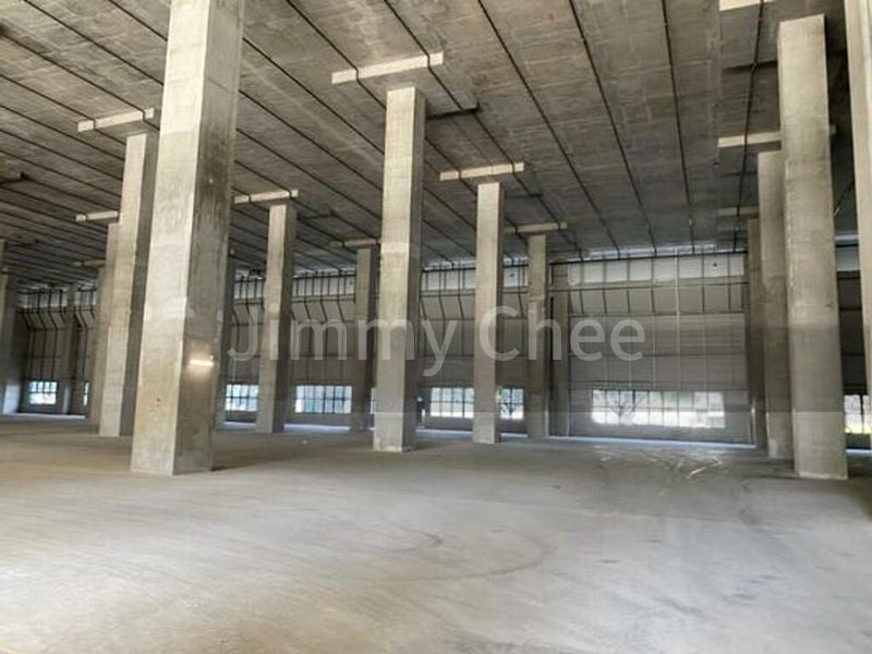 Warehouse for Rent: 15m High, DG Class | 40KN/m² Floor Loading - Image 2
