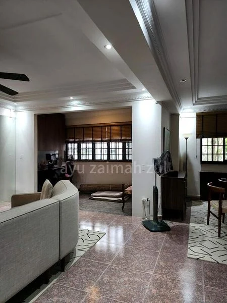 Executive HDB for Sale in  658 Woodlands Ring Road - Image 10