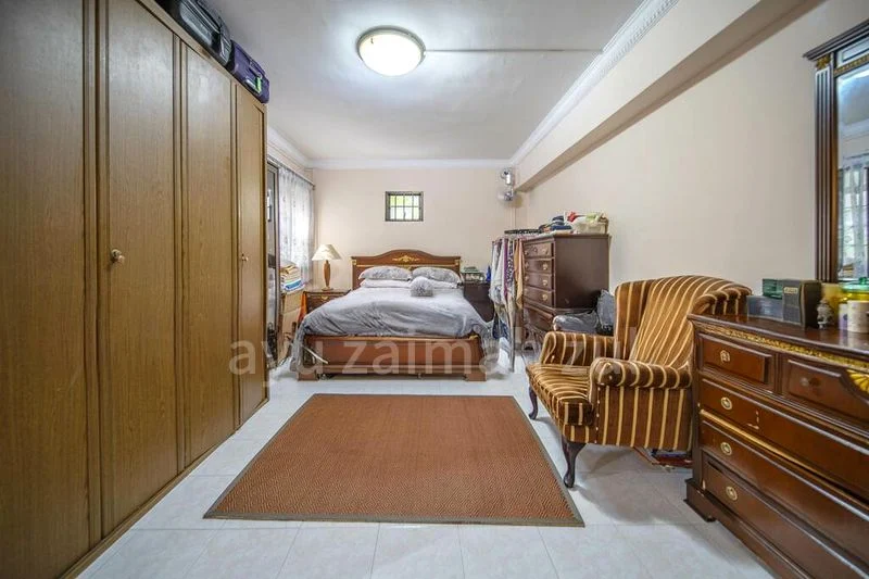 Executive HDB for Sale in  658 Woodlands Ring Road - Image 16