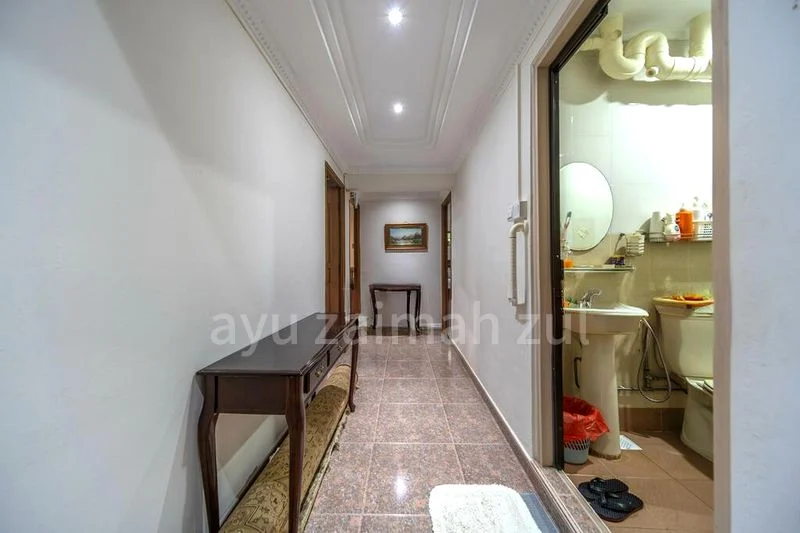 Executive HDB for Sale in  658 Woodlands Ring Road - Image 15