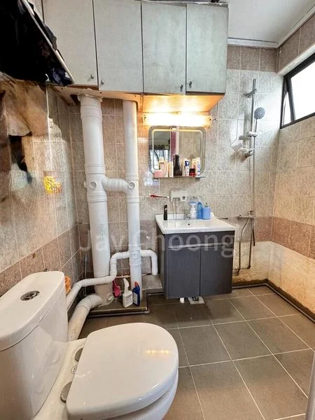 5 Room (5STD) HDB for Sale in  33 Chai Chee Avenue - Image 8