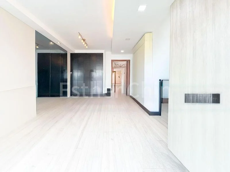 2 Bed Condo for Sale in  Sunhaven - Image 2