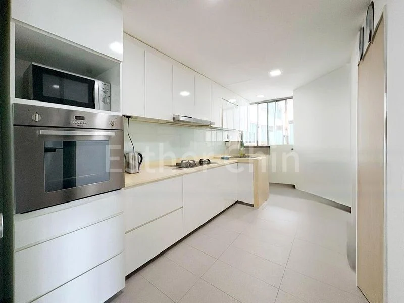 2 Bed Condo for Sale in  Sunhaven - Image 7