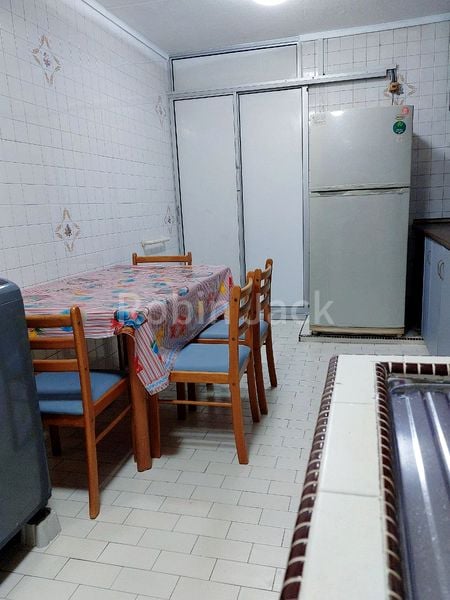 4 Room (4NG) HDB for Rent in 709 Hougang Avenue 2 - Image 10