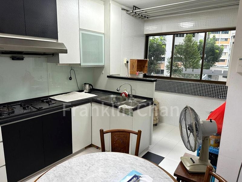 3 Room (3S) HDB for Rent in  210 Serangoon Central - Image 6