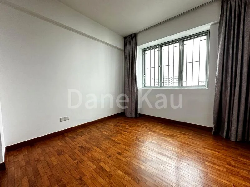 3 Bed Executive Condo for Sale in Whitewater - Image 13