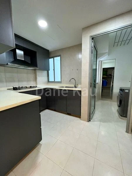 3 Bed Executive Condo for Sale in Whitewater - Image 3