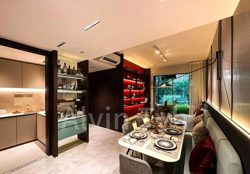 5 Bed Executive Condo for Sale in  Altura - Image 2