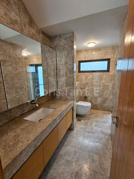 7+1 Bed Condo for Rent in  Paradise Island - Image 10
