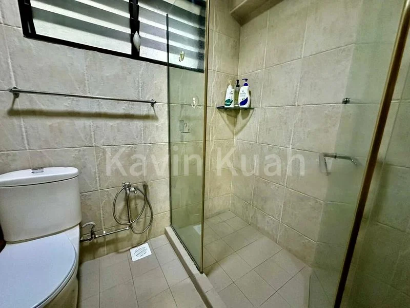 5 Room (5I) HDB for Sale in  561 Pasir Ris Street 51 - Image 3