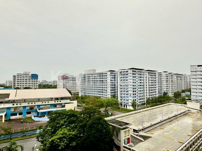 5 Room (5I) HDB for Sale in  561 Pasir Ris Street 51 - Image 6