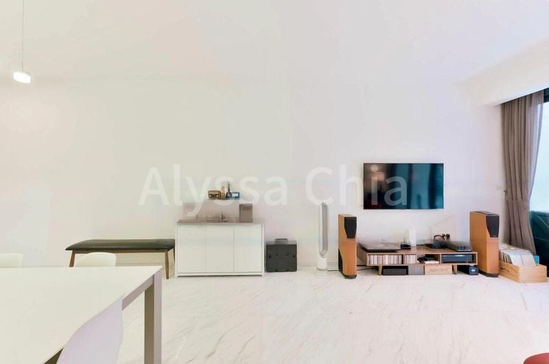2 Bed Apartment (Condo) for Rent in  Waterscape At Cavenagh - Image 9