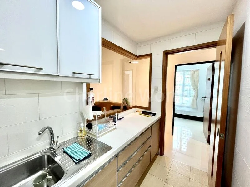 Room (Condo) for Rent in  One Leicester - Image 3