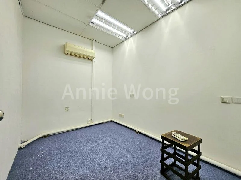 Light Industrial (B1) for Rent: Paya Ubi Industrial Park - Image 2