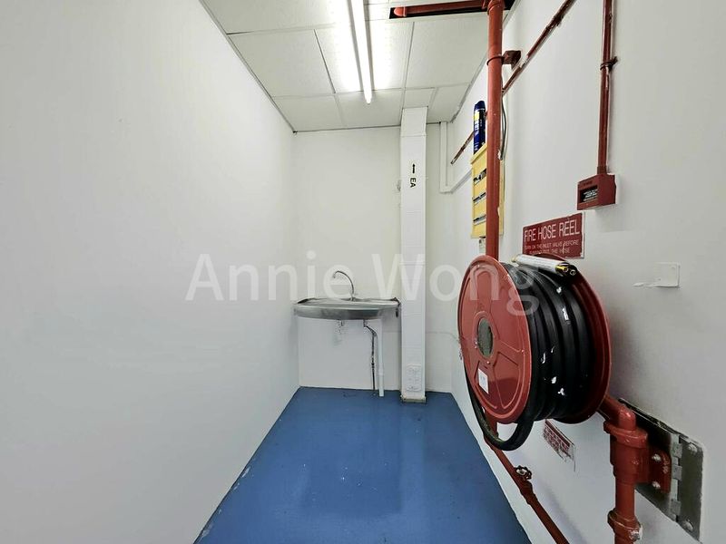 Light Industrial (B1) for Rent: Paya Ubi Industrial Park - Image 4