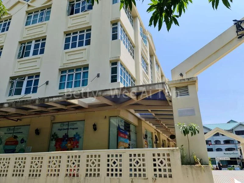 Kingston Terrace: Prime Retail Shop for Rent - Image 7