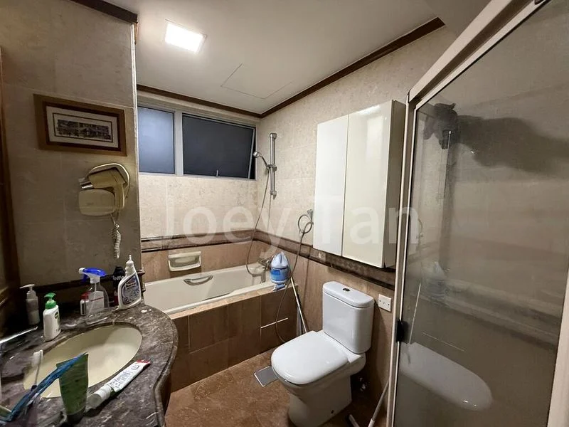 2 Bed Condo for Sale in  The Bayshore - Image 7