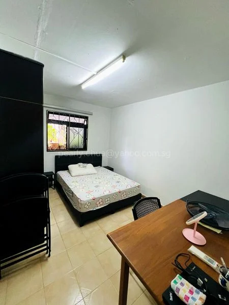 Common Room (HDB) for Rent in  148 Woodlands Street 13 - Image 1