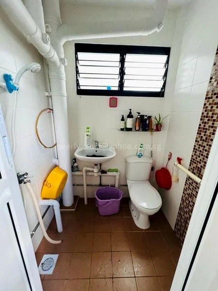 Common Room (HDB) for Rent in  148 Woodlands Street 13 - Image 3