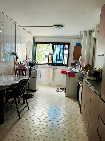 Common Room (HDB) for Rent in  148 Woodlands Street 13 - Image 4