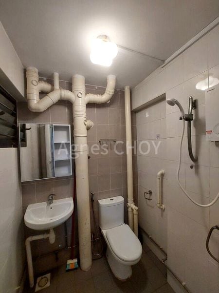 Common Room (HDB) for Rent in  119 Mcnair Road - Image 5