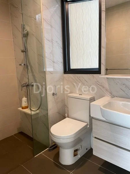 3 Bed Condo for Rent in  The Luxurie - Image 6