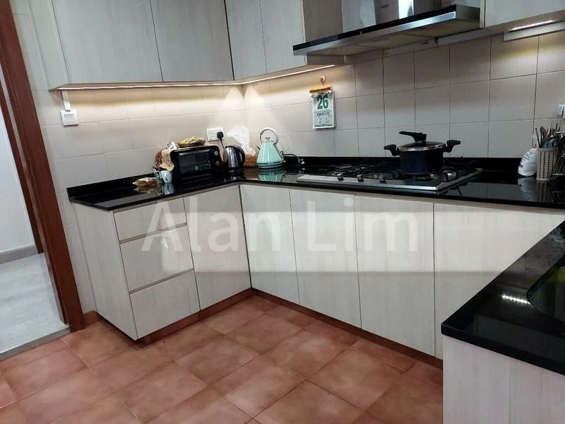 Common Room (Condo) for Rent in  Modena - Image 3