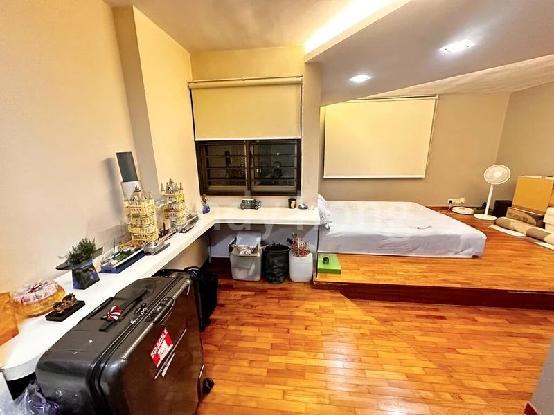 Premium HDB for Sale in 677C Jurong West Street 64 - Image 5