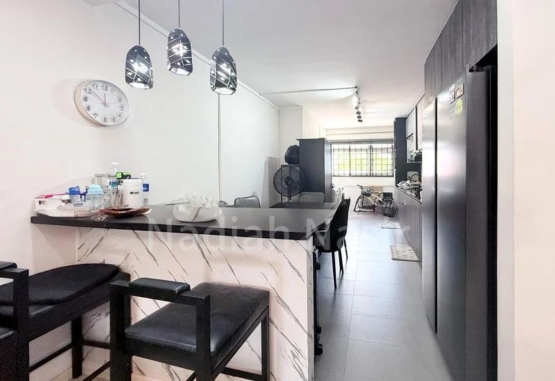 3 Room (3S) HDB for Sale in  782 Yishun Ring Road - Image 2